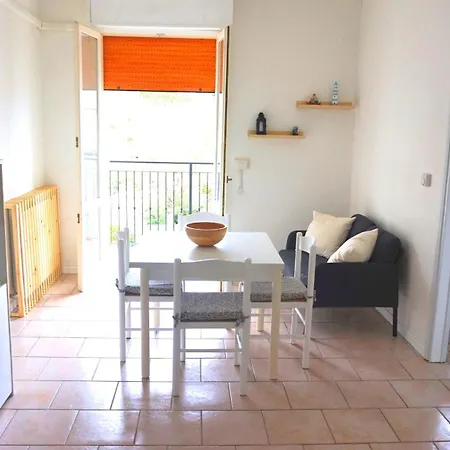 Casa Bianca 2-12 Apartment *